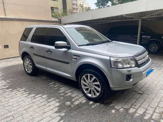 LAND ROVER-FREELANDER-3.2 HSE 6 CILINDROS 24V GASOLINA 4P AUTOMÁTICO LAND ROVER-FREELANDER-2010