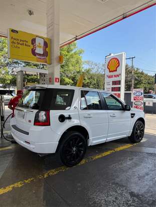 LAND ROVER-FREELANDER-2011