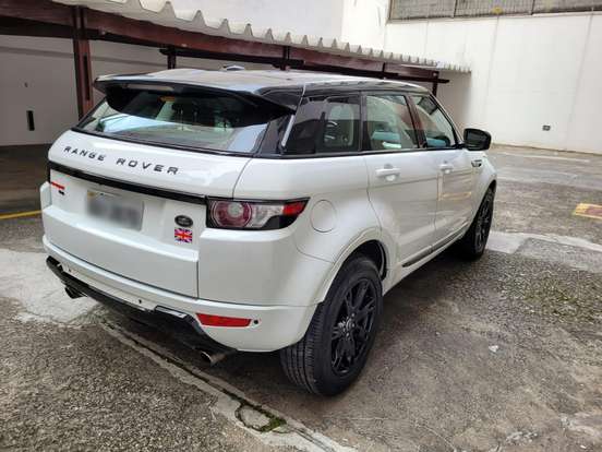 LAND ROVER-RANGE ROVER EVOQUE-2.0 PURE 4WD 16V GASOLINA 4P AUTOMÁTICO LAND ROVER-RANGE ROVER EVOQUE-2013