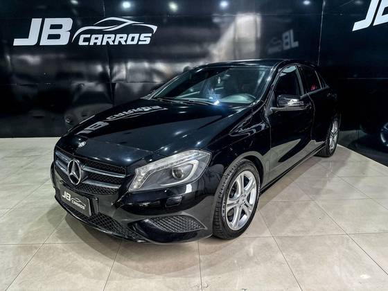 MERCEDES-BENZ A 200 1.6 TURBO URBAN 16V GASOLINA 4P AUTOMÁTICO