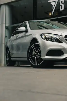 MERCEDES-BENZ-C 250-2017