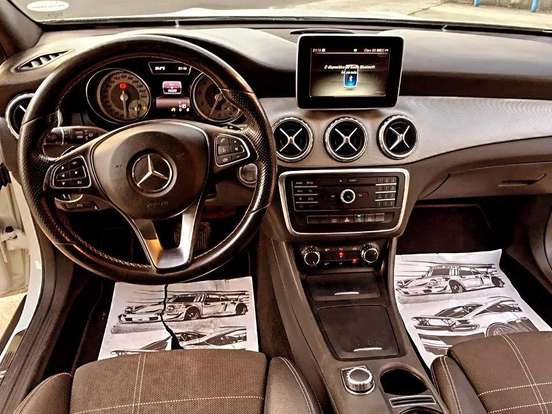 MERCEDES-BENZ-GLA 200-1.6 CGI STYLE 16V TURBO FLEX 4P AUTOMÁTICO MERCEDES-BENZ-GLA 200-2016