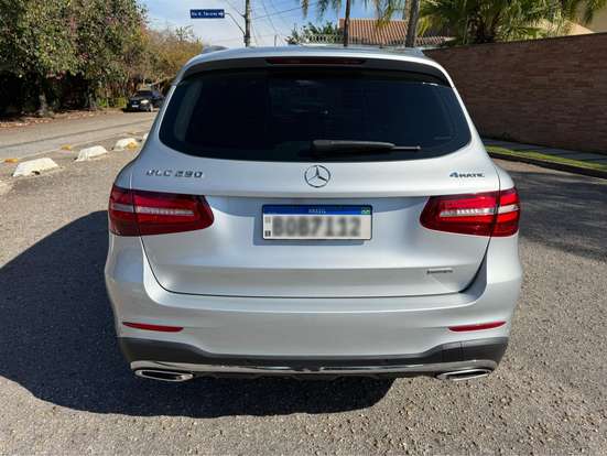 MERCEDES-BENZ-GLC 250-2019