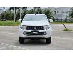 MITSUBISHI L200 TRITON 2.4 16V TURBO DIESEL SPORT GLS CD 4P 4X4 AUTOMÁTICO MITSUBISHI L200 TRITON 2.4 16V TURBO DIESEL SPORT GLS CD 4P 4X4 AUTOMÁTICO