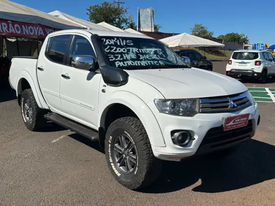 MITSUBISHI L200 TRITON 3.2 HPE 4X4 CD 16V TURBO INTERCOOLER DIESEL 4P AUTOMÁTICO