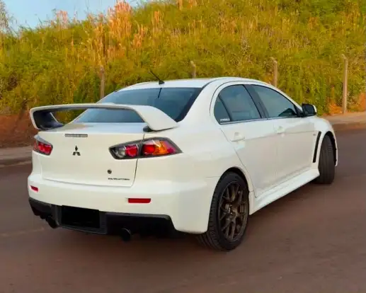 MITSUBISHI-LANCER-2013