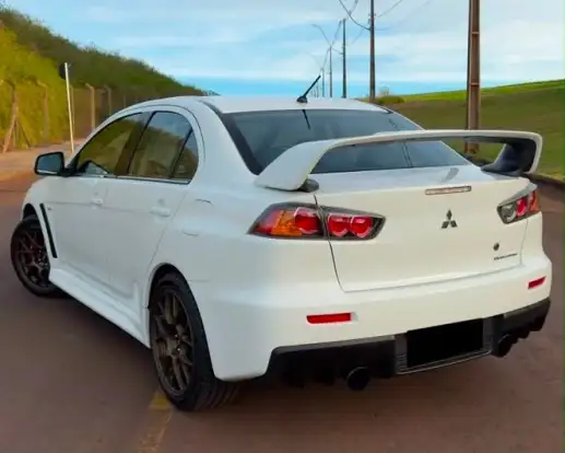 MITSUBISHI-LANCER-2013