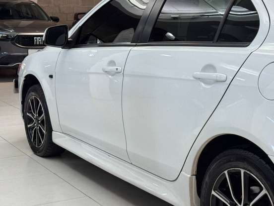 MITSUBISHI-LANCER-2.0 MT 16V GASOLINA 4P MANUAL MITSUBISHI-LANCER-2015