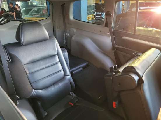 MITSUBISHI-PAJERO-2017