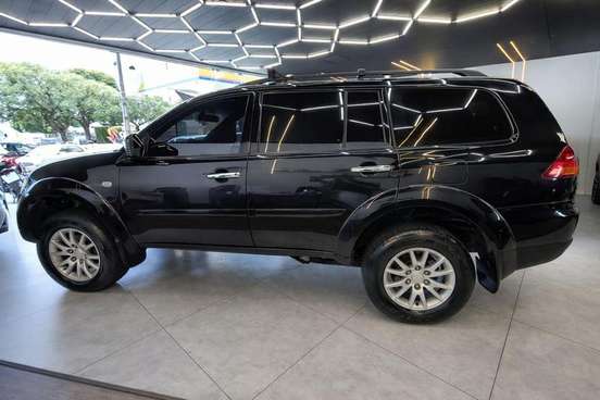 MITSUBISHI-PAJERO DAKAR-2009