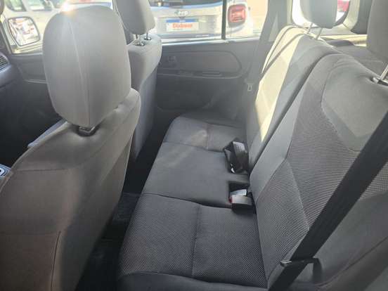 MITSUBISHI-PAJERO TR4-2013