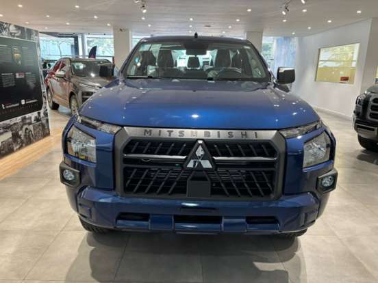 MITSUBISHI-TRITON-2.4 BITURBO DIESEL CD GL MANUAL MITSUBISHI-TRITON-2026