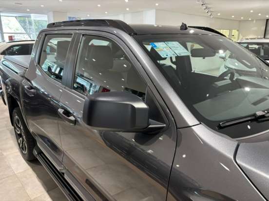 MITSUBISHI-TRITON-2026