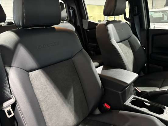 MITSUBISHI-TRITON-2.4 BITURBO DIESEL CD TARMAC 4X2 AUTOMÁTICO MITSUBISHI-TRITON-2026