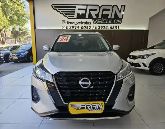 NISSAN-KICKS-2023