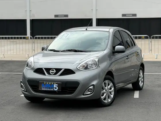 NISSAN MARCH 1.6 SV 16V FLEXSTART 4P XTRONIC NISSAN MARCH 1.6 SV 16V FLEXSTART 4P XTRONIC