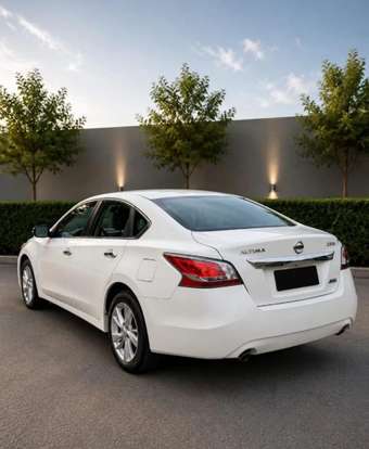 NISSAN-ALTIMA-2013