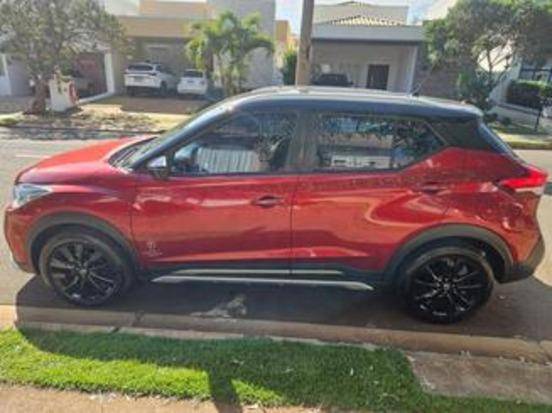 NISSAN KICKS 1.6 16V FLEXSTART UEFA CHAMPIONS LEAGUE 4P XTRONIC