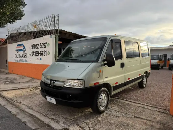 PEUGEOT BOXER 2.3 HDI 330 PASSAGEIRO 16 LUGARES 8V DIESEL 3P MANUAL PEUGEOT BOXER 2.3 HDI 330 PASSAGEIRO 16 LUGARES 8V DIESEL 3P MANUAL