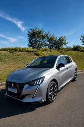 PEUGEOT 208 1.0 TURBO 200 FLEX STYLE CVT