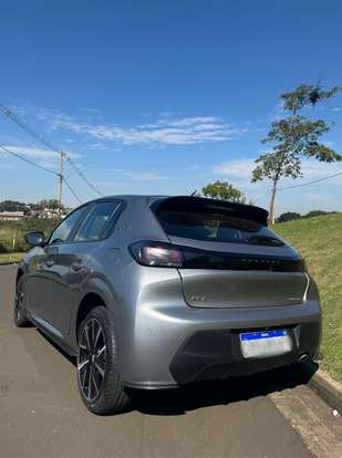 PEUGEOT-208-2024