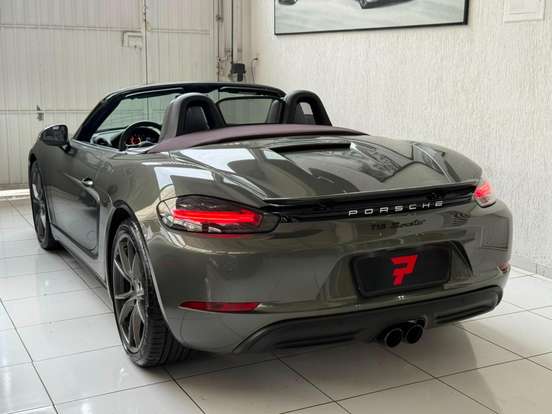 PORSCHE-718-2019