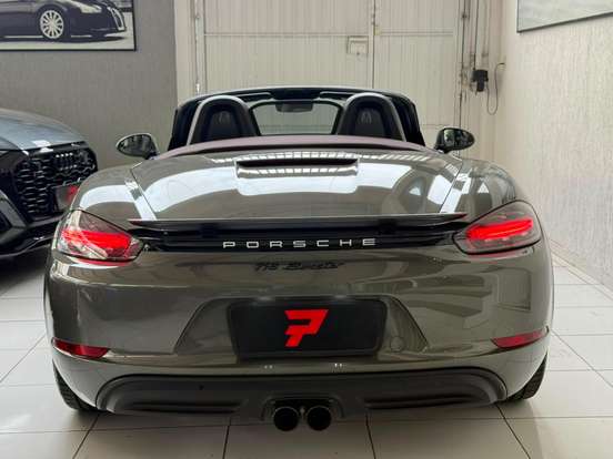 PORSCHE-718-2019