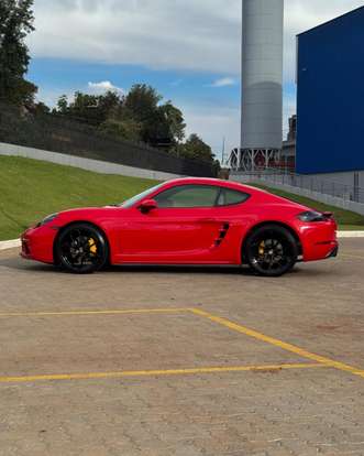 PORSCHE-718-2023