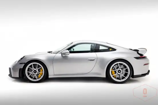 PORSCHE-911-2025