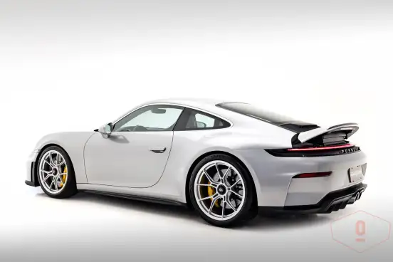 PORSCHE-911-2025