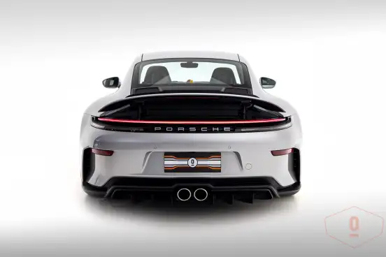 PORSCHE-911-2025