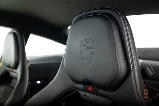 PORSCHE-911-2025
