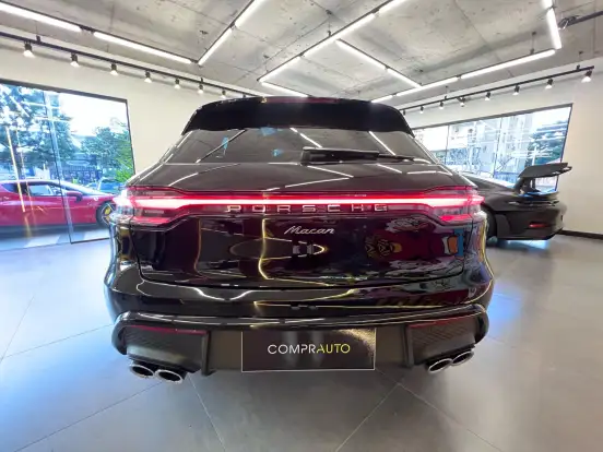 PORSCHE-MACAN-2022