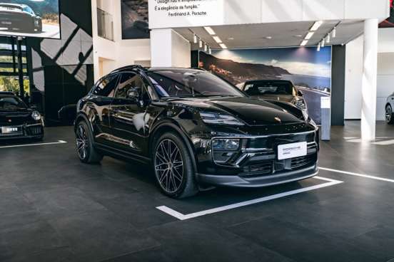 PORSCHE-MACAN-2024