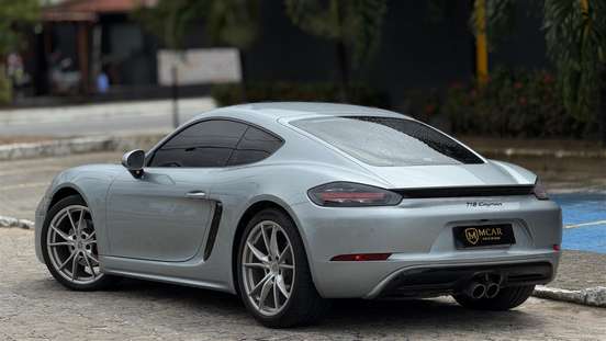 PORSCHE-718-2021