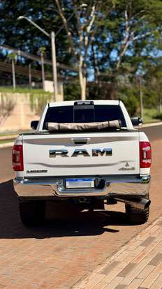 RAM-2500-6.7 I6 TURBO DIESEL LARAMIE CD 4X4 AUTOMÁTICO RAM-2500-2020