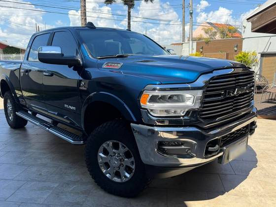 RAM 3500 6.7 I6 TURBO DIESEL LARAMIE CD 4X4 AUTOMÁTICO