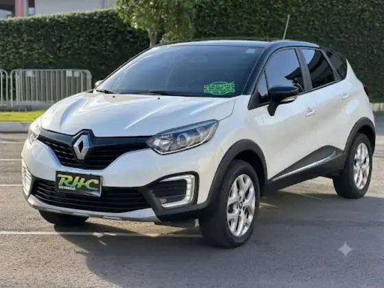 RENAULT CAPTUR 1.6 16V SCE FLEX LIFE X-TRONIC RENAULT CAPTUR 1.6 16V SCE FLEX LIFE X-TRONIC