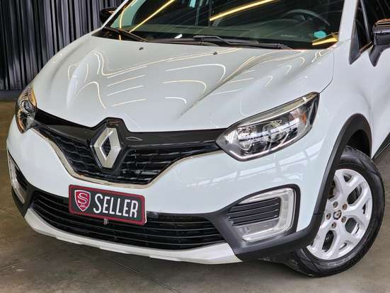 RENAULT-CAPTUR-2018