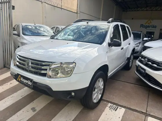 RENAULT DUSTER 1.6 EXPRESSION 4X2 16V FLEX 4P MANUAL RENAULT DUSTER 1.6 EXPRESSION 4X2 16V FLEX 4P MANUAL