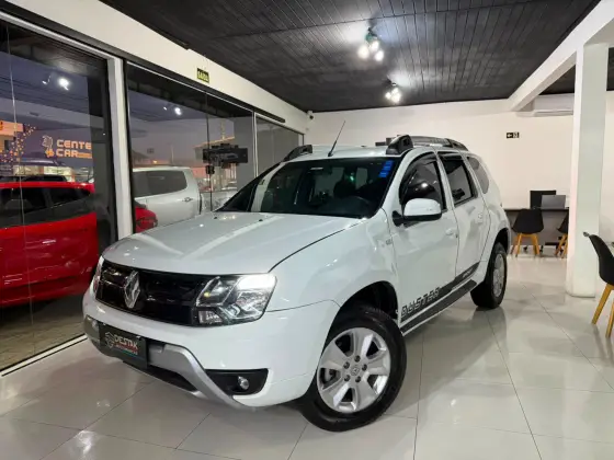 RENAULT DUSTER 2.0 DYNAMIQUE 4X2 16V FLEX 4P AUTOMÁTICO RENAULT DUSTER 2.0 DYNAMIQUE 4X2 16V FLEX 4P AUTOMÁTICO