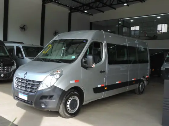 RENAULT MASTER 2.3 DCI MINIBUS L3H2 16 LUGARES 16V DIESEL 4P MANUAL RENAULT MASTER 2.3 DCI MINIBUS L3H2 16 LUGARES 16V DIESEL 4P MANUAL