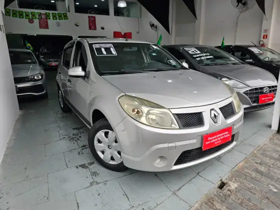 RENAULT SANDERO 1.0 EXPRESSION 16V FLEX 4P MANUAL