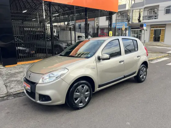 RENAULT SANDERO 1.6 EXPRESSION 16V FLEX 4P MANUAL