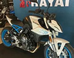 SUZUKI GSX-8S SUZUKI GSX-8S