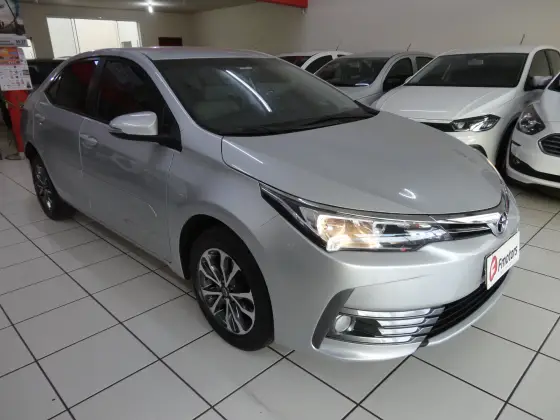 TOYOTA COROLLA 1.8 GLI 16V FLEX 4P AUTOMÁTICO TOYOTA COROLLA 1.8 GLI 16V FLEX 4P AUTOMÁTICO