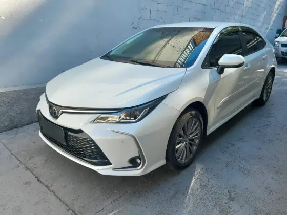 TOYOTA COROLLA 2.0 VVT-IE FLEX XEI DIRECT SHIFT TOYOTA COROLLA 2.0 VVT-IE FLEX XEI DIRECT SHIFT