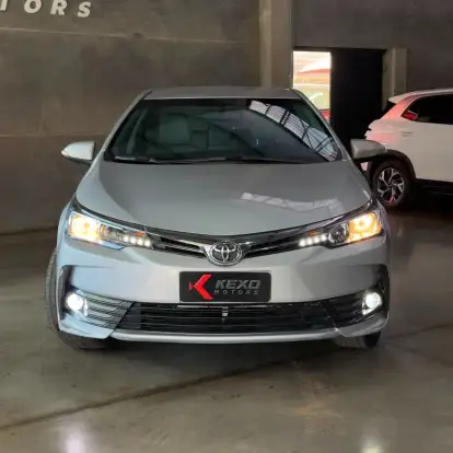 TOYOTA-COROLLA-2018