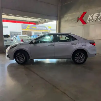 TOYOTA-COROLLA-2018