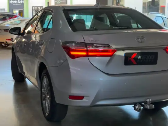 TOYOTA-COROLLA-2.0 XEI 16V FLEX 4P AUTOMÁTICO TOYOTA-COROLLA-2018